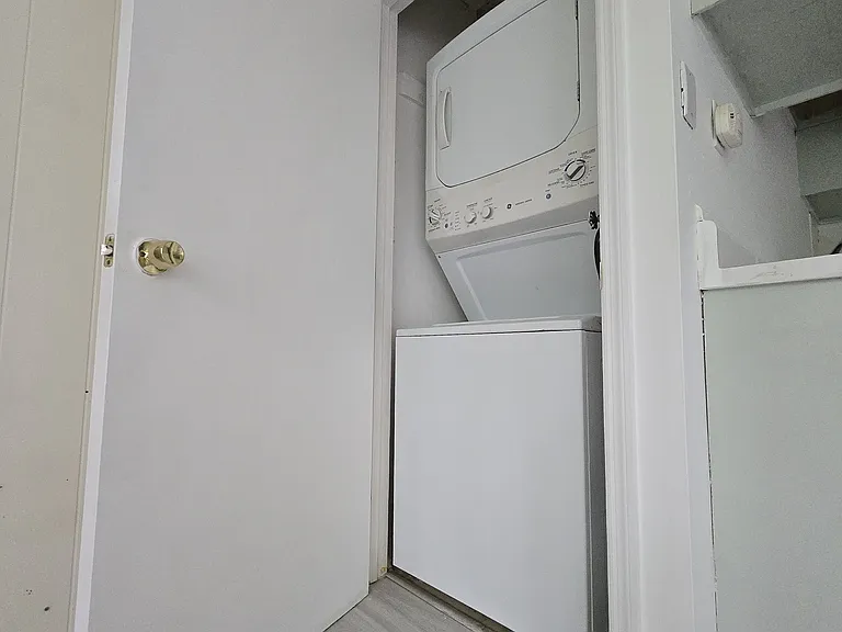 In-unit Washer/Dryer