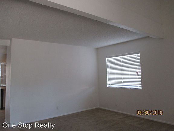 5th image of 4027 Arrowood Dr