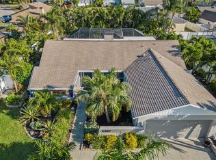 6907 Easton Ct, Sarasota, FL 34238