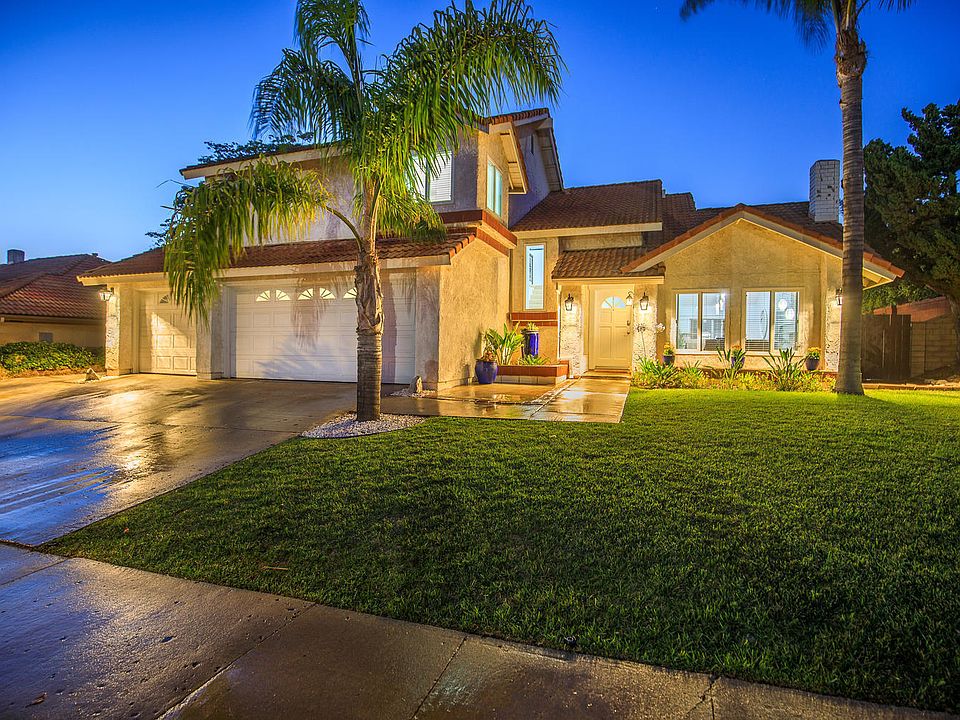 1st image of 13493 Bonita Heights St