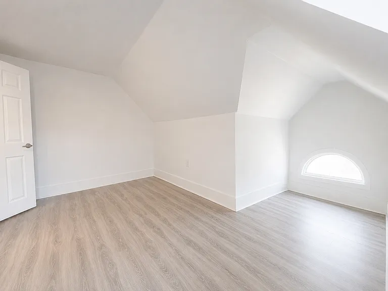 93 Grant Ave #2 — Photo 11
