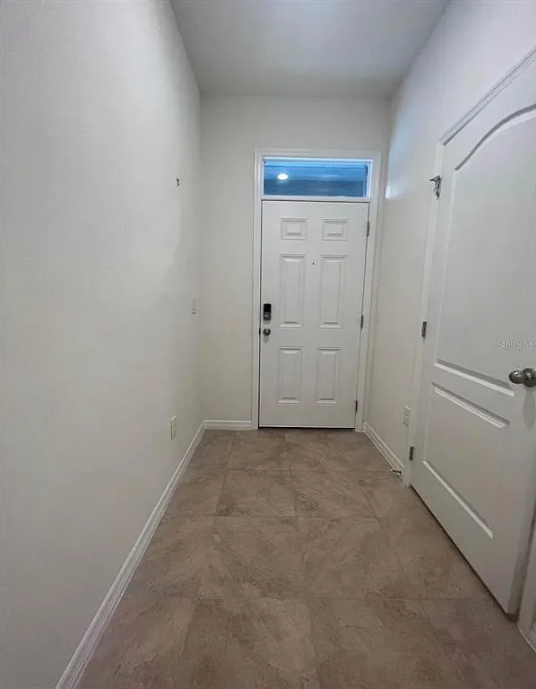 3 bed, 2.5 bath, 1680 sqft, $2,000 — Photo 4
