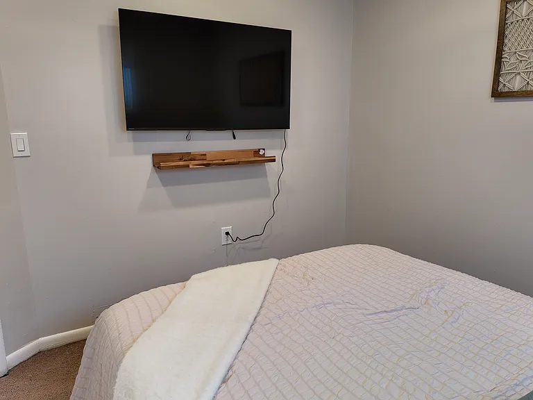 6107 John Daly St — Photo 8