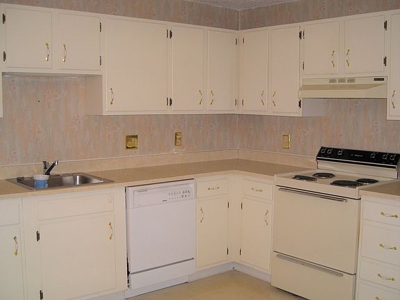 5th image of 9 Northbrook Dr Unit 906