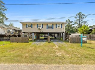 13093 Dove St, Maurepas, LA 70449