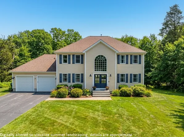 85 Watuppa Rd, Westport, MA 02790