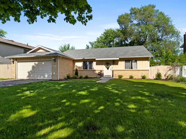 312 Thistle Dr, Bolingbrook, IL 60490