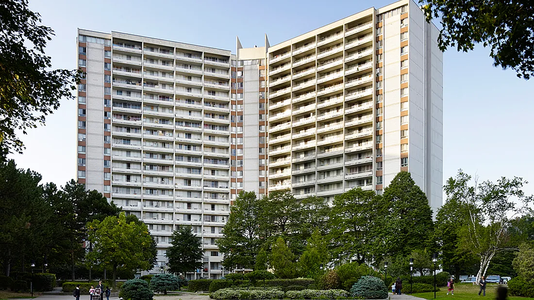 Rideau Towers — Photo 4