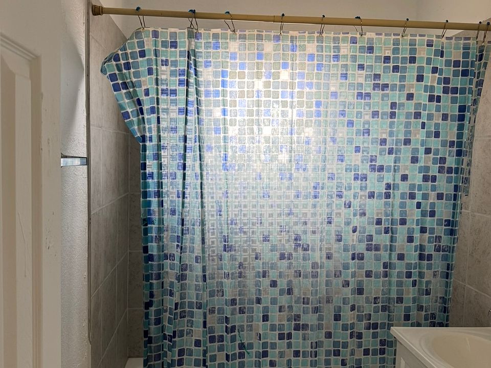 Upstairs Bathroom