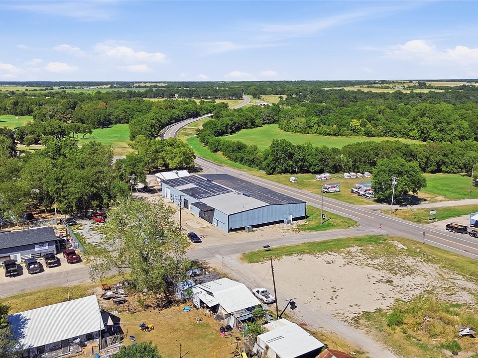 2nd image of N 3rd St
