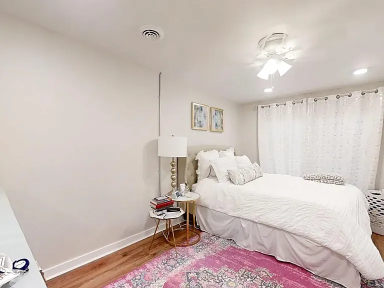560 Sherwood Dr — Photo 29