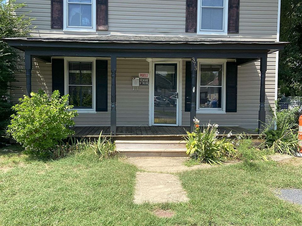 1st image of 373 S Magnolia Ave