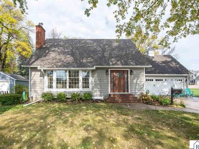 521 7th Ave NE, Waseca, MN, 56093