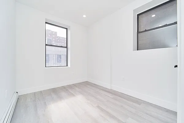 Rented by Triplemint | media 12