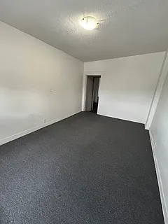 1298 Hastings St E #6 — Photo 10
