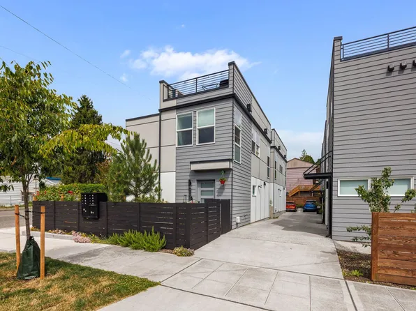 9002 15th Ave SW #A, Seattle, WA 98106