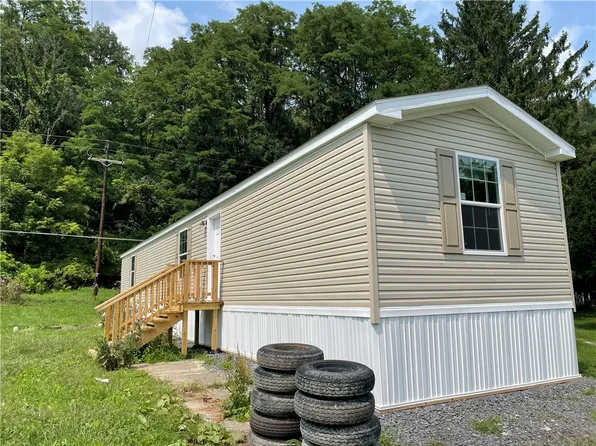 236 Valley Manor Dr, Newfield, NY 14867