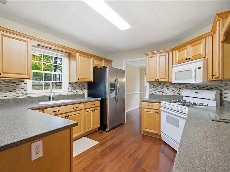 1632 Cagle Ct — Photo 14