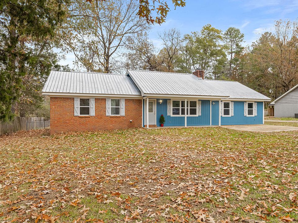 1st image of 169 Dove Whitaker Rd