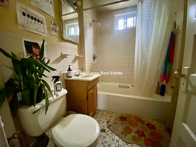 53 Bristol Rd — Photo 5