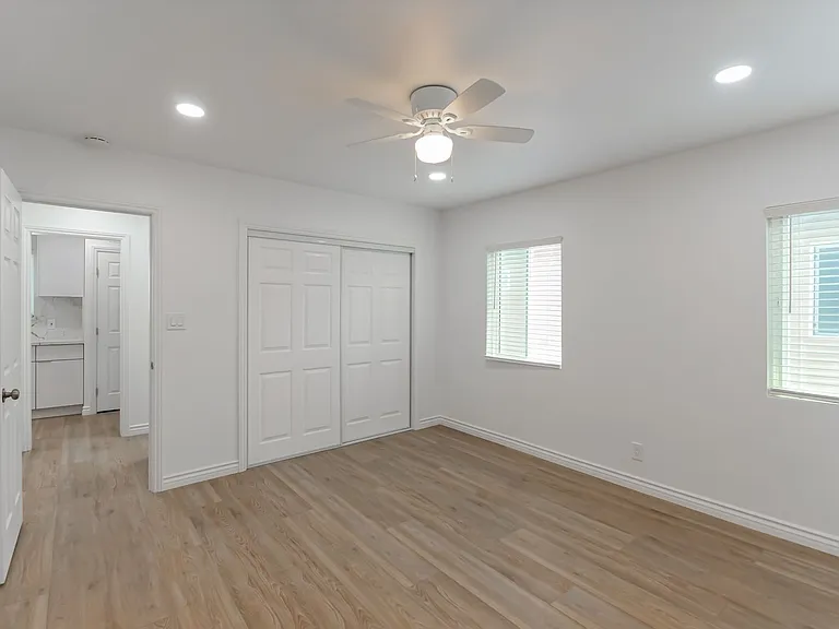 1X-16724 16730 Crenshaw Blvd — Photo 18