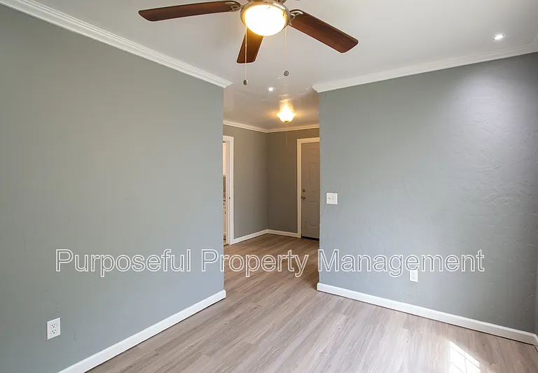 3200 SW 20th St — Photo 19