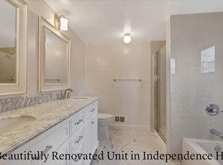 301 Chase Ct, Edgewater, NJ 07020
