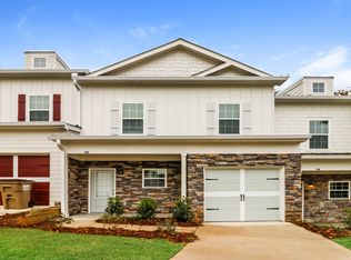 98 Riley Cir, Dawsonville, GA 30534