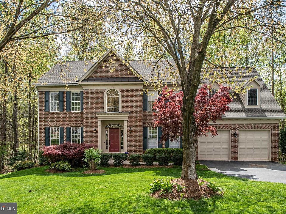 1st image of 13 Kingsley Ct