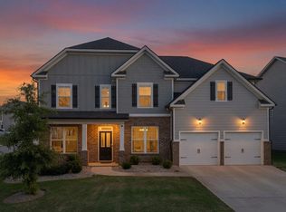 1250 Hawthorne Cir, Madison, GA 30650