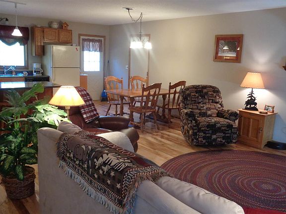 2nd image of 1439 Leeward Ln