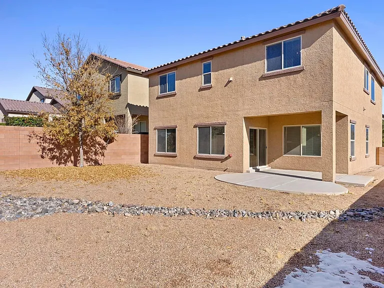 604 Loma Linda Loop NE — Photo 42