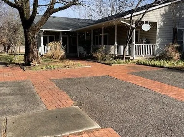 321 W Tonhawa St, Norman, OK 73069
