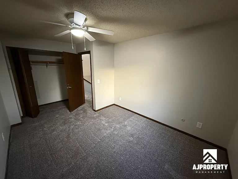 516 N Cliff Ave — Photo 15