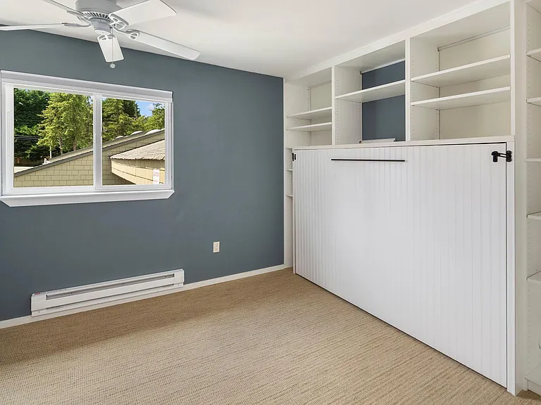 4214 W Lake Sammamish Pkwy NE #301 — Photo 20