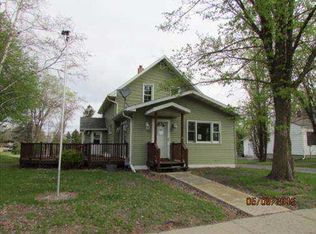 610 S Lake St, Frazee, MN 56544