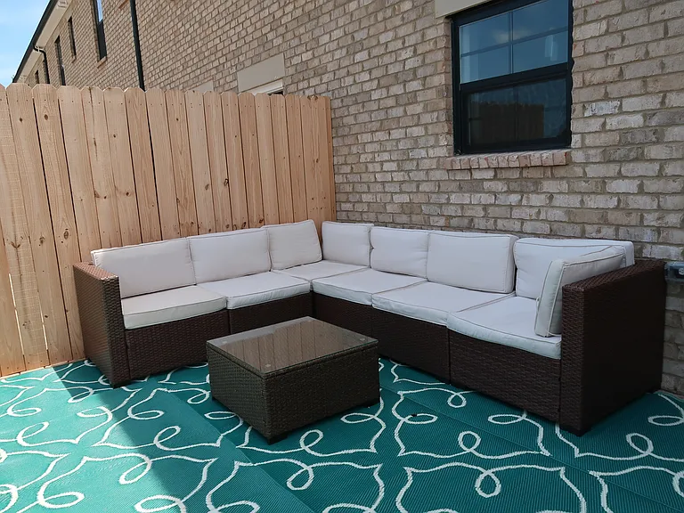 41 W High St #D3 — Photo 19