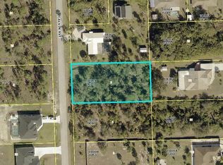 818 Calvin Ave, Lehigh Acres, FL 33972