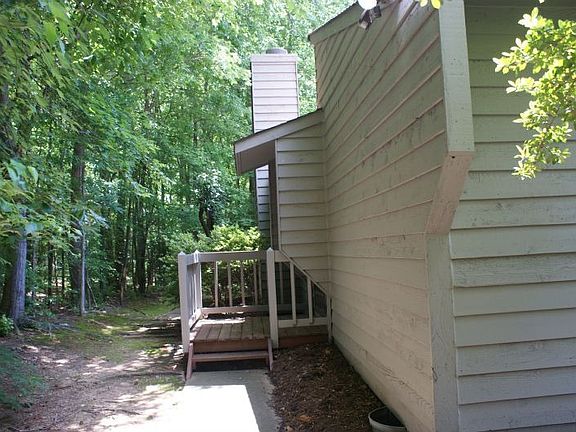 2nd image of 2200 E Wayfare Ct
