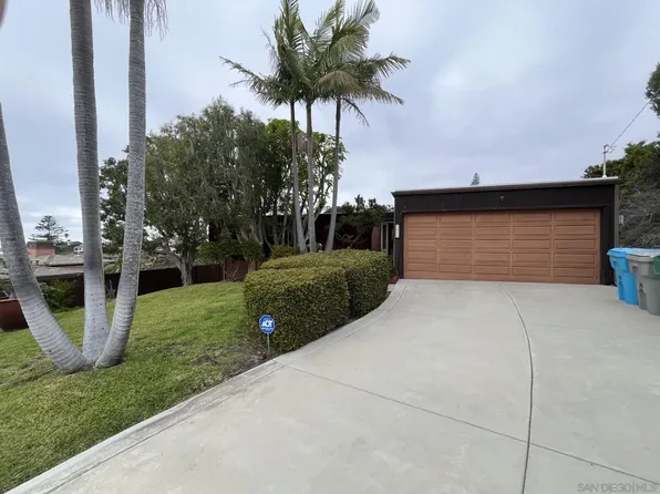 5943 La Jolla Corona Dr, La Jolla, CA 92037