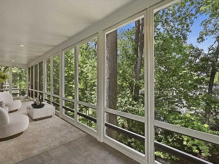 3517 Rodman St NW — Photo 38