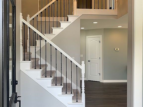 2nd image of 15871 Forest Lake Dr