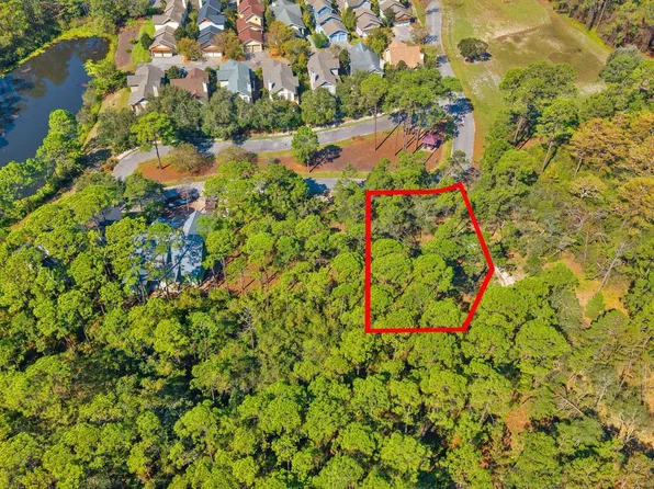 1324 E Lakewalk Cir, Panama City Beach, FL 32413