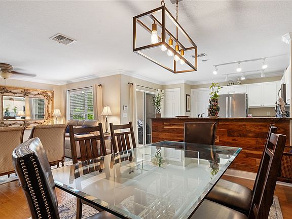 3rd image of 1669 Pointe West Way