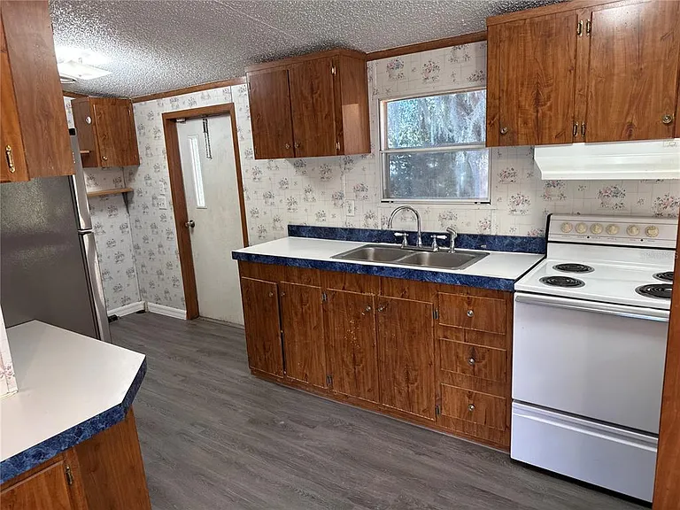 5520 Indiana Dr — Photo 5