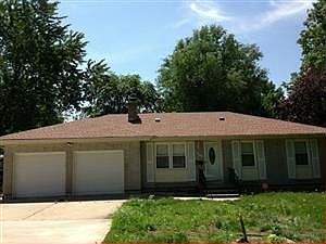 1st image of 8303 E 92nd St