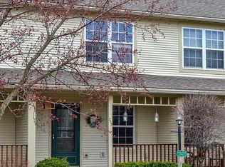 209 Cedar Ln, Williston, VT 05495