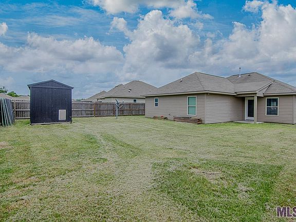 5th image of 15623 Heartstone Dr