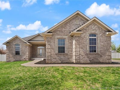 1047 Heritage Way, Greenville, IN, 47124