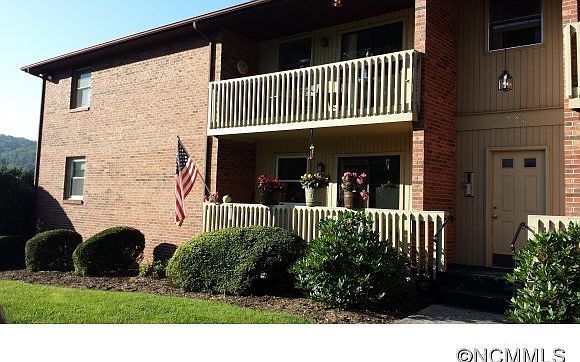 1st image of 101 Oakwood Pl